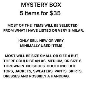 SURPRISE MYSTERY BOX WITH 5 WOMEN’S ITEMS!